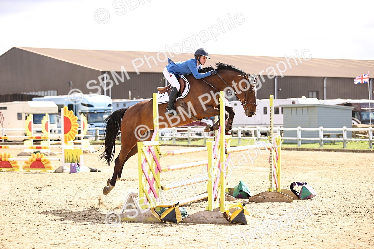 SBM_004222 - Class 17 - Senior Newcomers - 1.10m