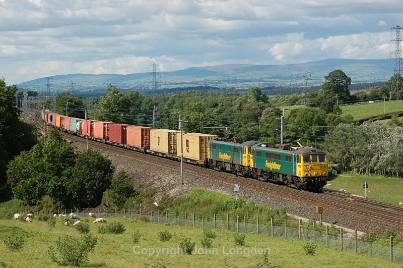 27.6.07 86628 & 86638 4M74 Coatbridge - Crewe, Great Strickland - West Coast Main Line (north to south)