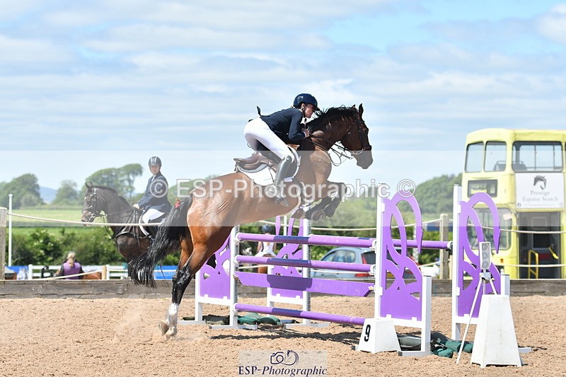 240609A-125211-05402 - Cls 18 Snr Newcomers and 1.10m Open