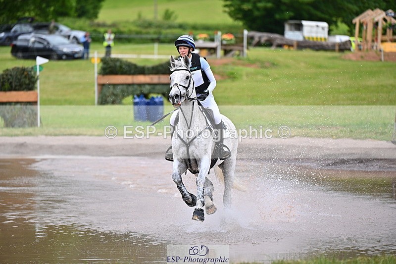 250524A-093411-08723 - A-003-Elizabeth.Barratt-BIG.BOSS.MELO