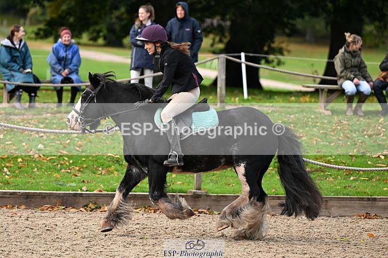 251004A-140334-01424 - Classes 6 & 7 60cm