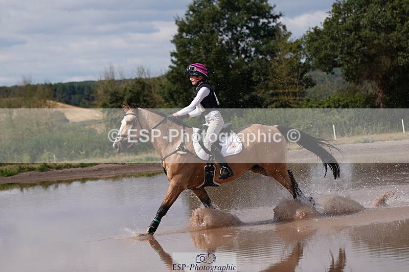 250802A-103820-01470 - A-008-Sophia.Vestey-BURDAL.DUKE