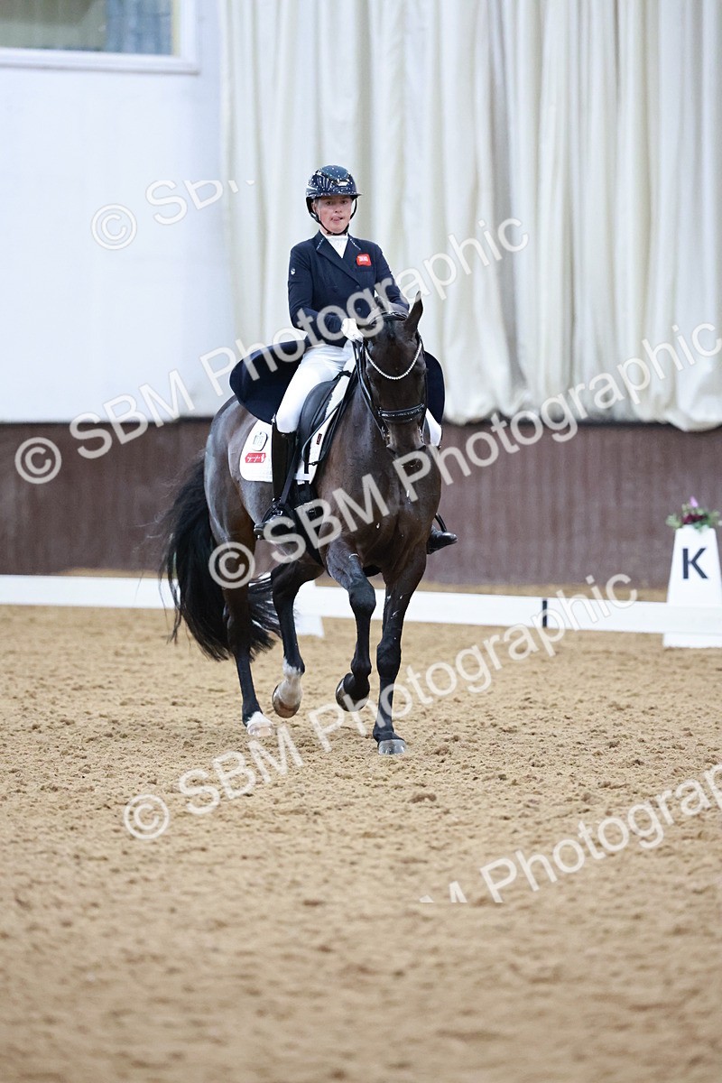 SBM_021651 - Class 14 - FEI Grand Prix - 18.52-19.37