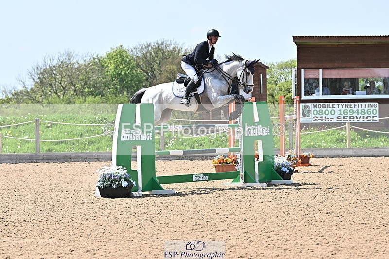 240509A-135042-02146 - Cls 10 National 1.30m Open