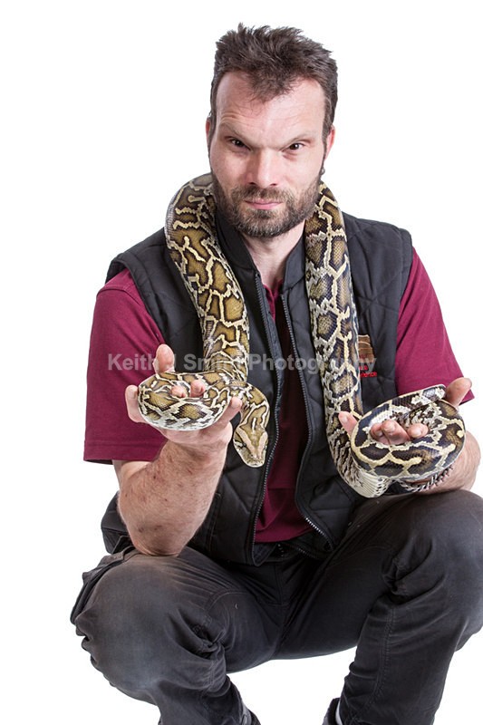 1KJS0244 - Roaming Reptile Show