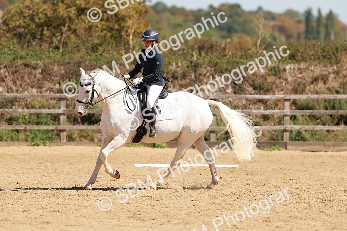 SBM_011127 - Class 6 - Novice 1