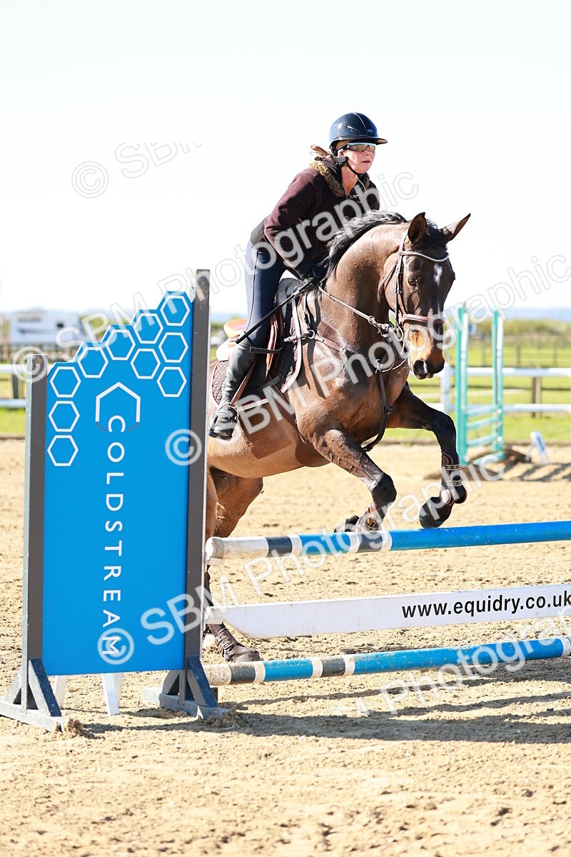 SBM_000421 - Class 1 - Clear Round