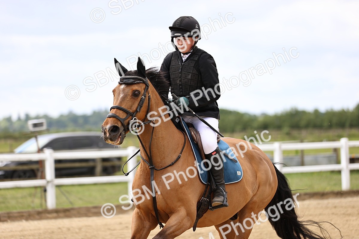 SBM_007951 - Class 3 - 90cm showjumping