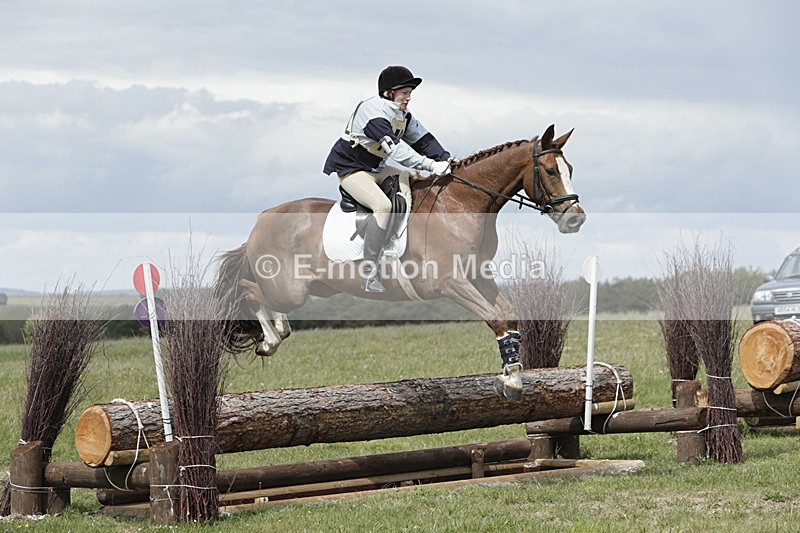 BVHT 140517  NXC -400 - Class 2 XC Novice 14/05/17