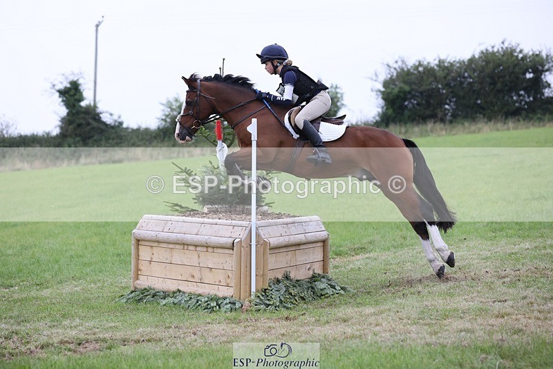 240831A-151833-04636 - 262-CHLOE.FOX-PITT-ROUGH.TERRAIN