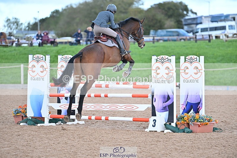 231014A-110736-04305 - Cls 18 Newcomers & 1.10m Open