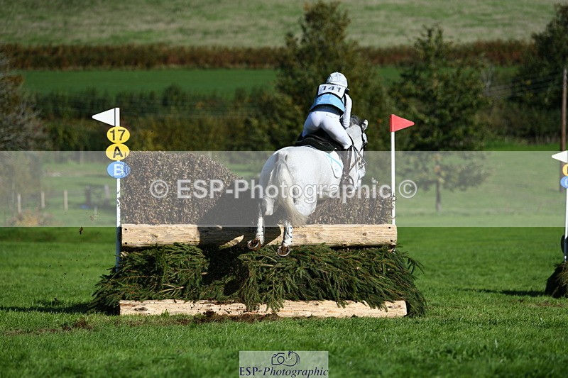 251024A-124721-11709 - B-141-Erin.Neale