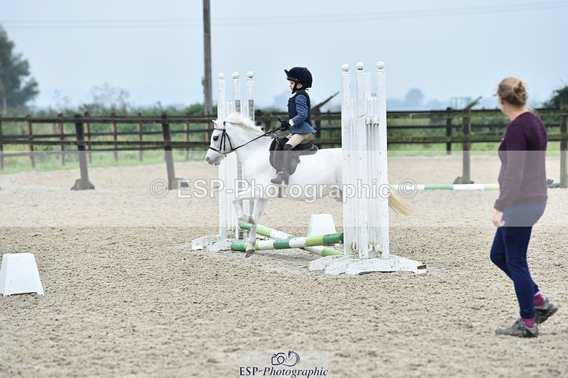 230917-100200-00367 - Cls 01 40cm LR Assisted & unassisted