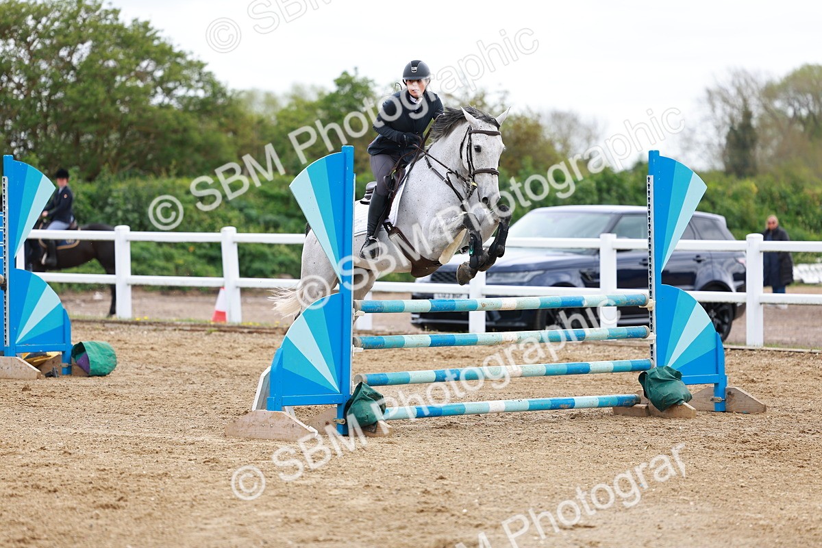 SBM_001995 - class 8 - Senior British Novice - 90cm