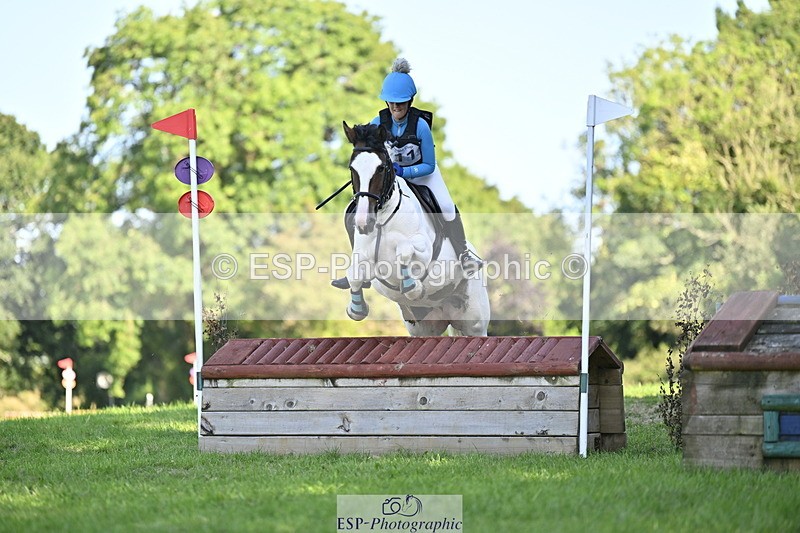 240811A-172127-06855 - 411-