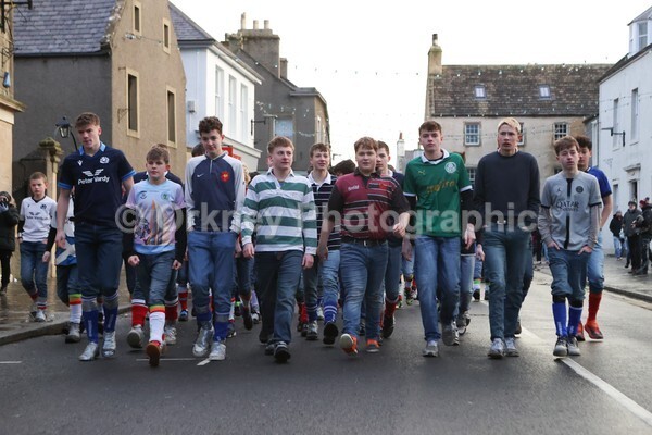 AA076348 - New Years Boys Ba'