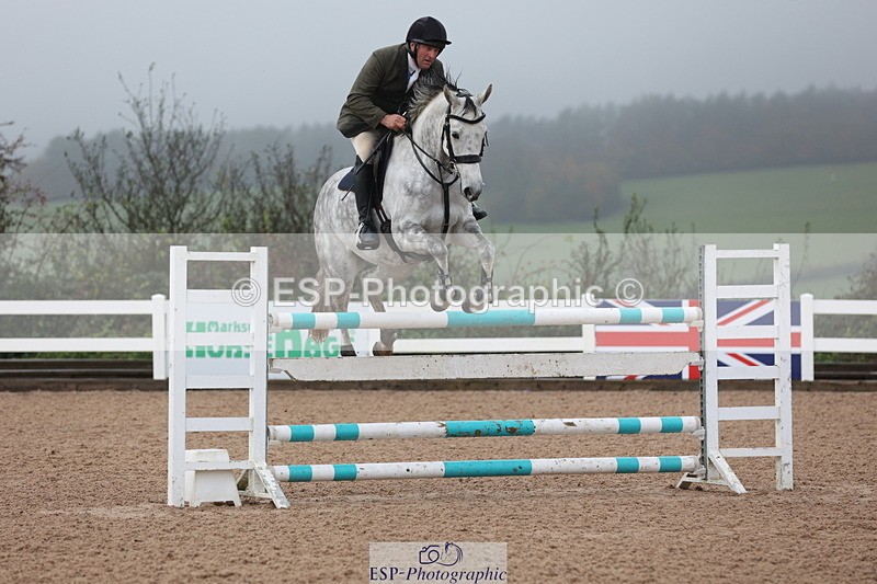 231112A-131850-04390 - Cls 20 Newcomers & 1.10m Open