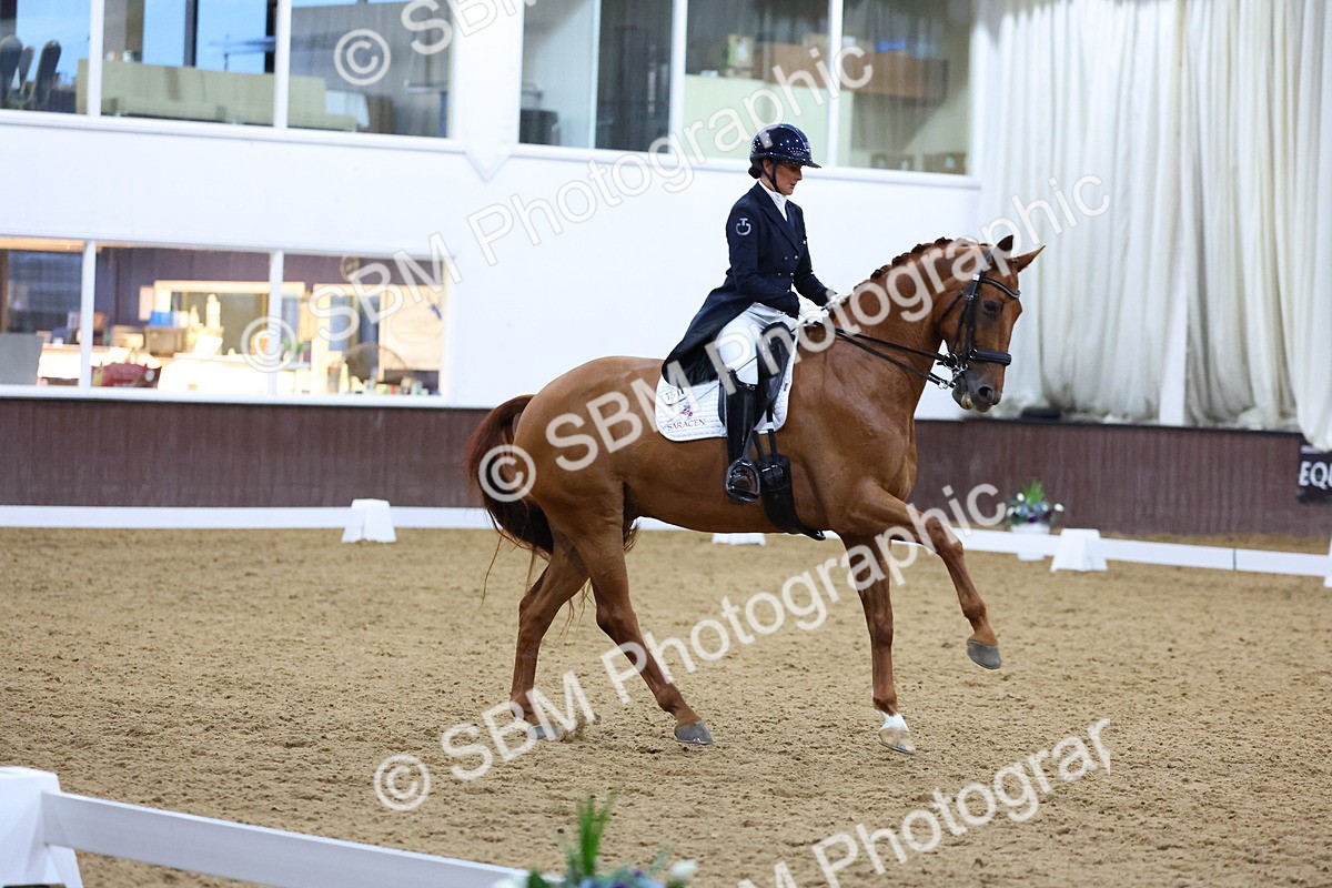 SBM_009820 - Class 14 - FEI Grand Prix - 19.27-20.27