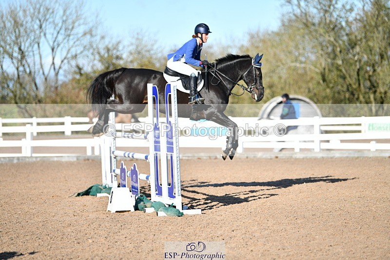 231110A-124727-00446 - Cls 4 Snr 1.05m Open