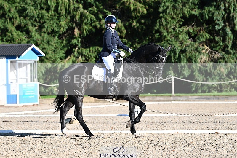 231110-140113-01821 - Cls 7 Medium 61