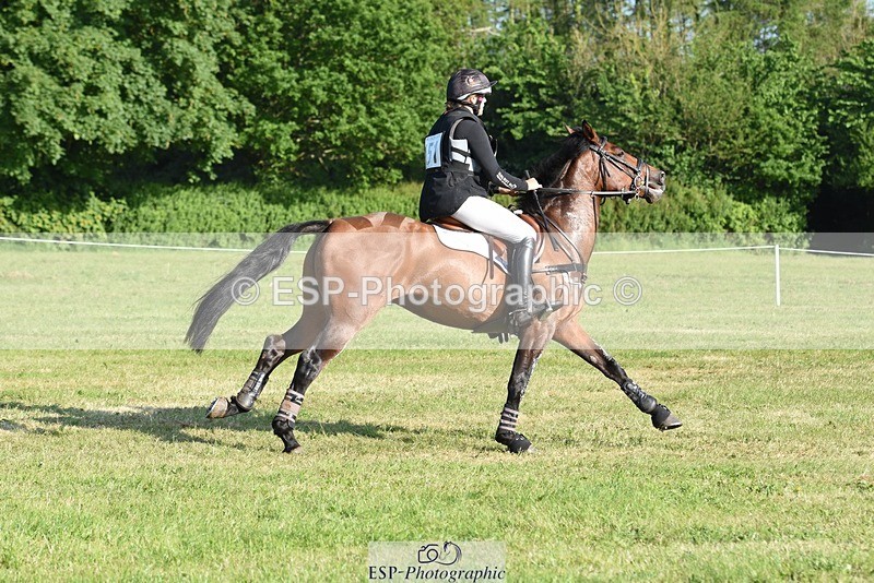 230527-180006-14275 - 151-GREANNANSTOWN_QUARRYMAN_GIRL-Grace_Taylor-XC
