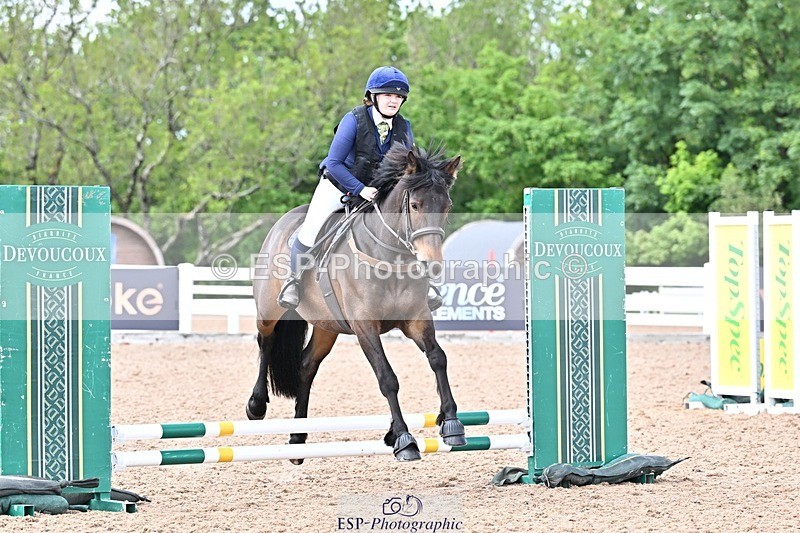 260512-160435-00071 - 60cm Classes