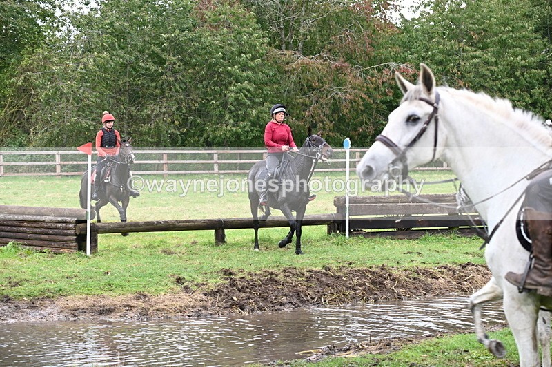 WJ6_6799 - Time at Photographer 13:06 to 13:23