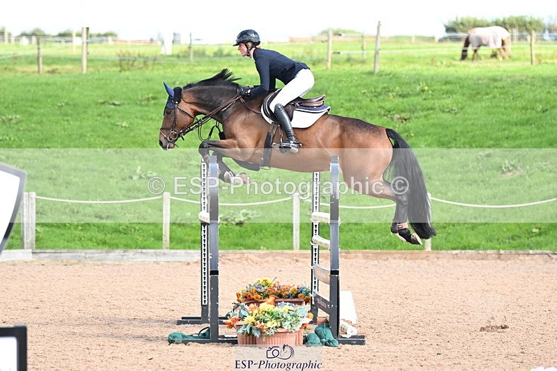 240913A-125439-04446 - Cls 15 Snr Foxhunter