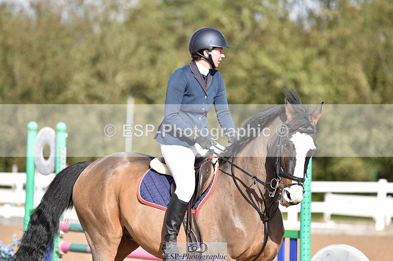 231015A-121704-07943 - Cls 24 85cm Amateur Q