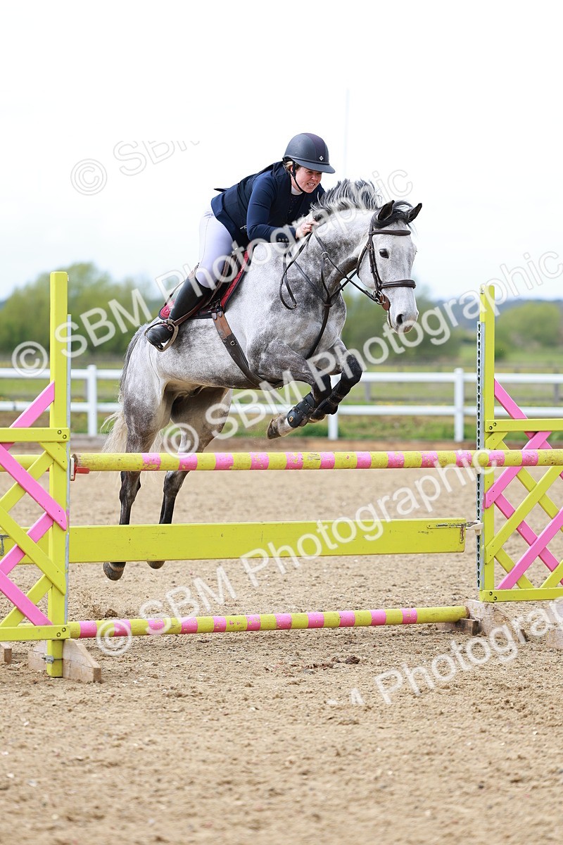 SBM_002421 - Class 10 - Senior Newcomers - 1.10m
