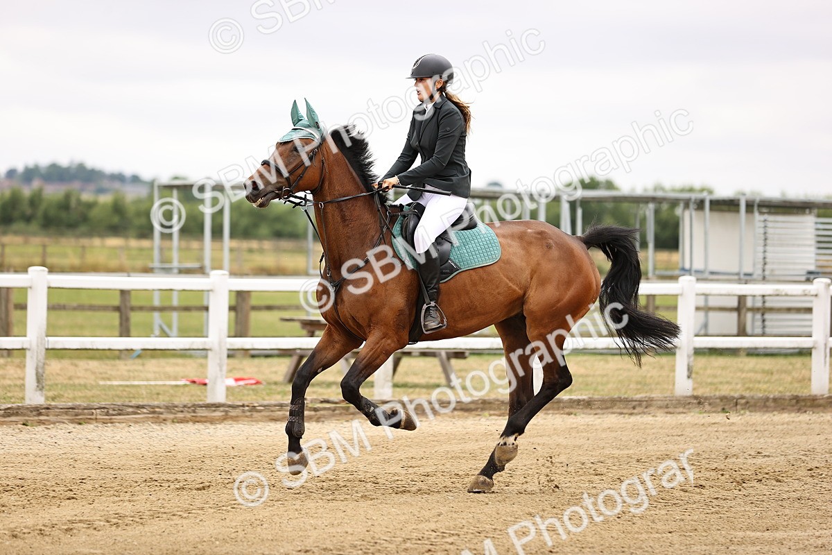 SBM_024462 - Class 8 - Clear Round