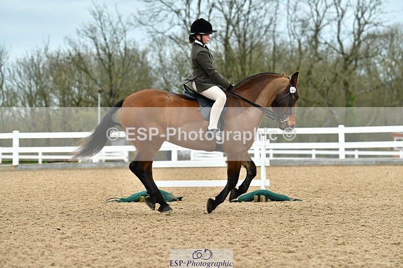 230416A-095548-03236 - Cls 56 Young Rider