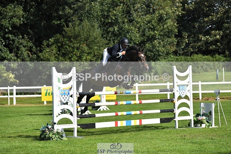 230908-114325-01193 - Cls 2 Snr Foxhunter & 1.20m Open