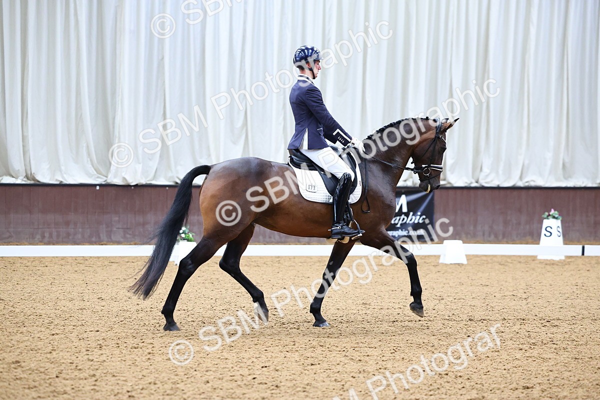 SBM_005316 - Class 5 - Novice 6 - 9.30-10.33