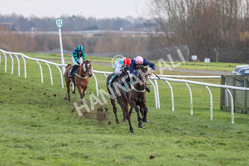 220125-Race 3-Emotional Roller-3644 - Race 3