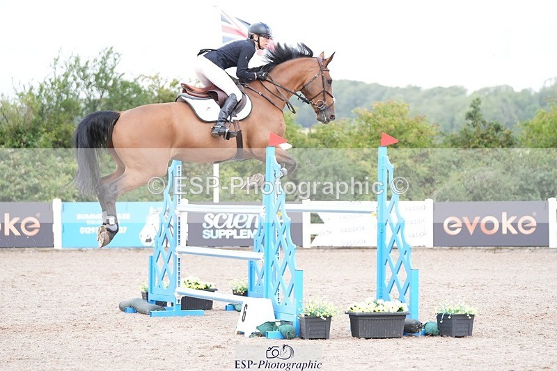 250720-091826-18111 - Cls16, 1 Star Silver Tour Accumulator