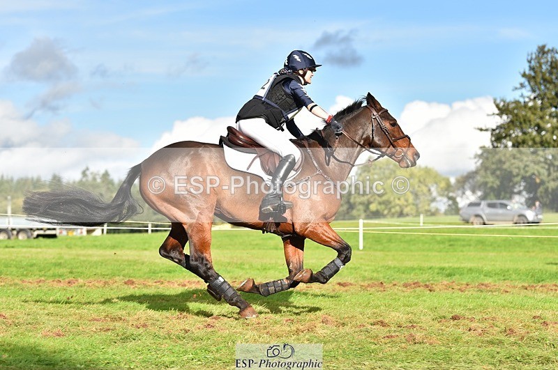 231021-152356-19091 - 552-MONBEG.BY.MAGIC-Xanthe.Baylis-SC+XC