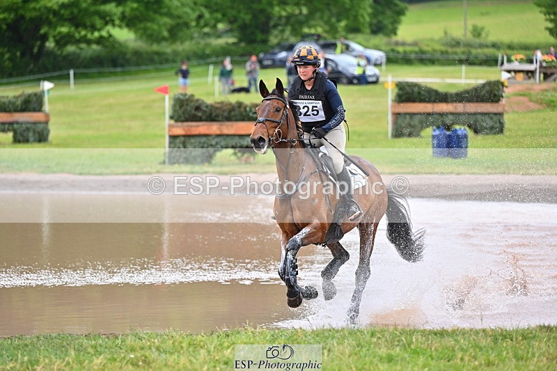 250524A-122713-10201 - B-325-Kat.Raybould-MONBEG.SHELBY