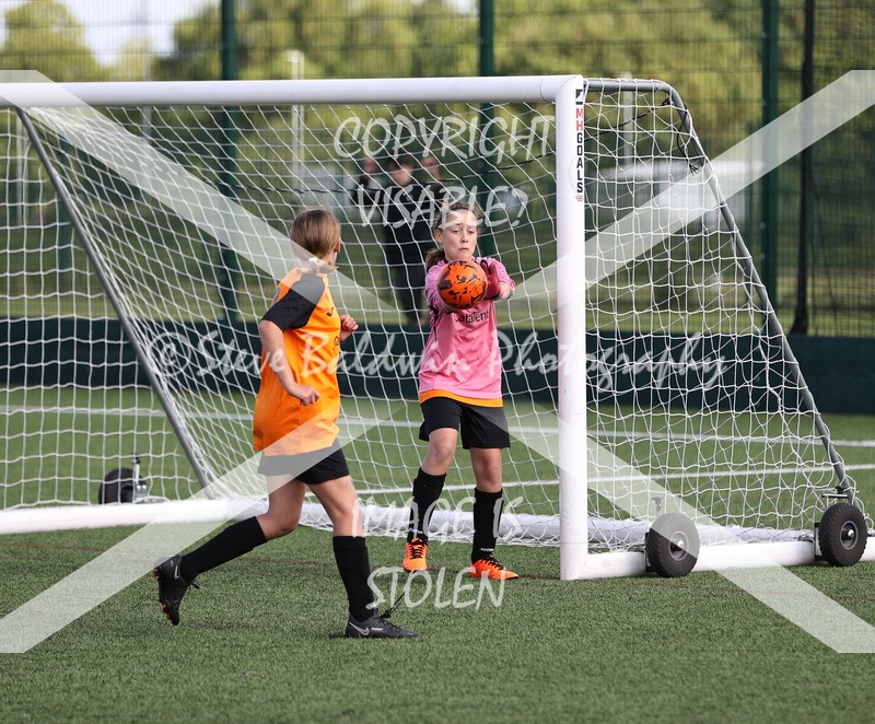 1DX30280 - Sat 13th U9 Girls