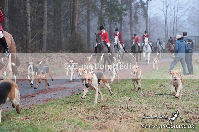 HUPY 261224 346 - Pytchley with Woodland Hunt Boxing Day Meet 26th December 2024