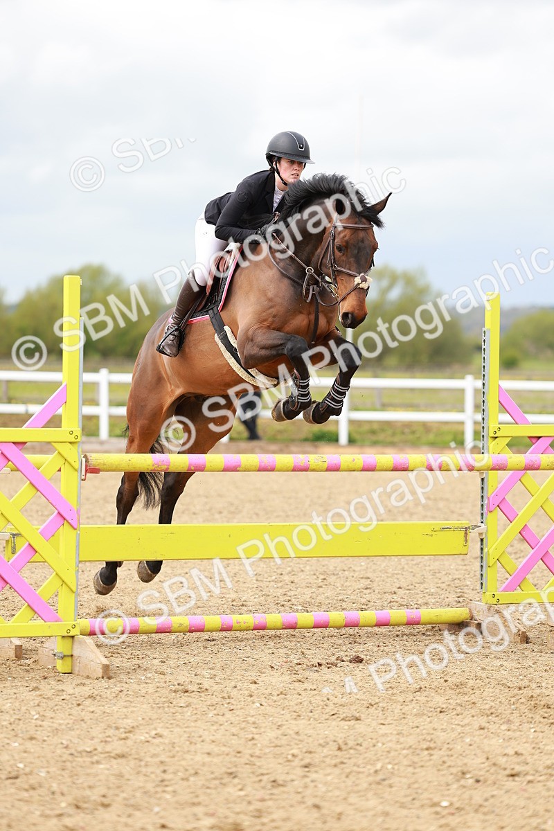 SBM_002507 - Class 10 - Senior Newcomers - 1.10m