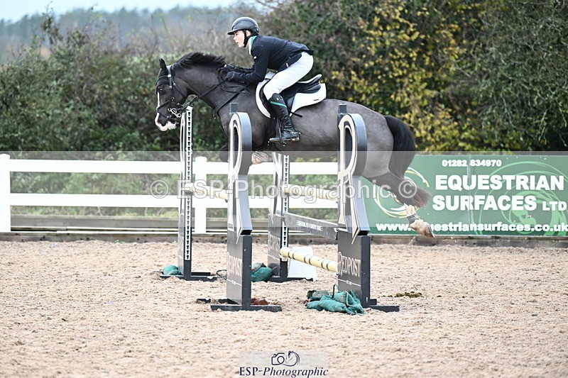 231118A-120430-01745 - Cls 6 BlueChip Pony Sapphire Qualifier