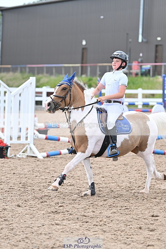 240625A-171714-00493 - Cls 03 & 04 70cm