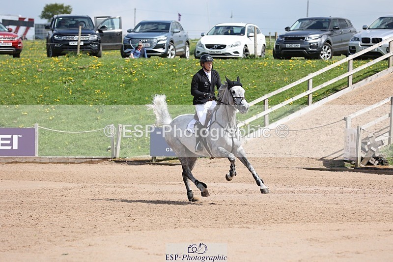 250427-123830-16688 - Cls 12 - 2 Star Big Tour L Ranking GP start to break