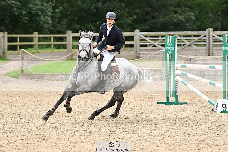 230930-123524-00532 - Cls 5 Pony Foxhunter & 1.10m Open