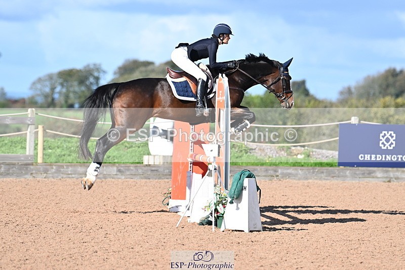 231014A-114343-04473 - Cls 18 Newcomers & 1.10m Open