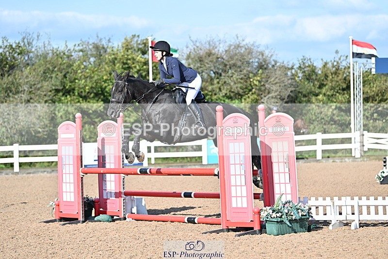 241004A-105106-01393 - Fri 07 Snr Brit Nov & 90cm Open