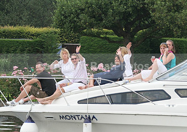 110702 MONTANA IMG_8071 - HENLEY ROYAL REGATTA JULY 2011