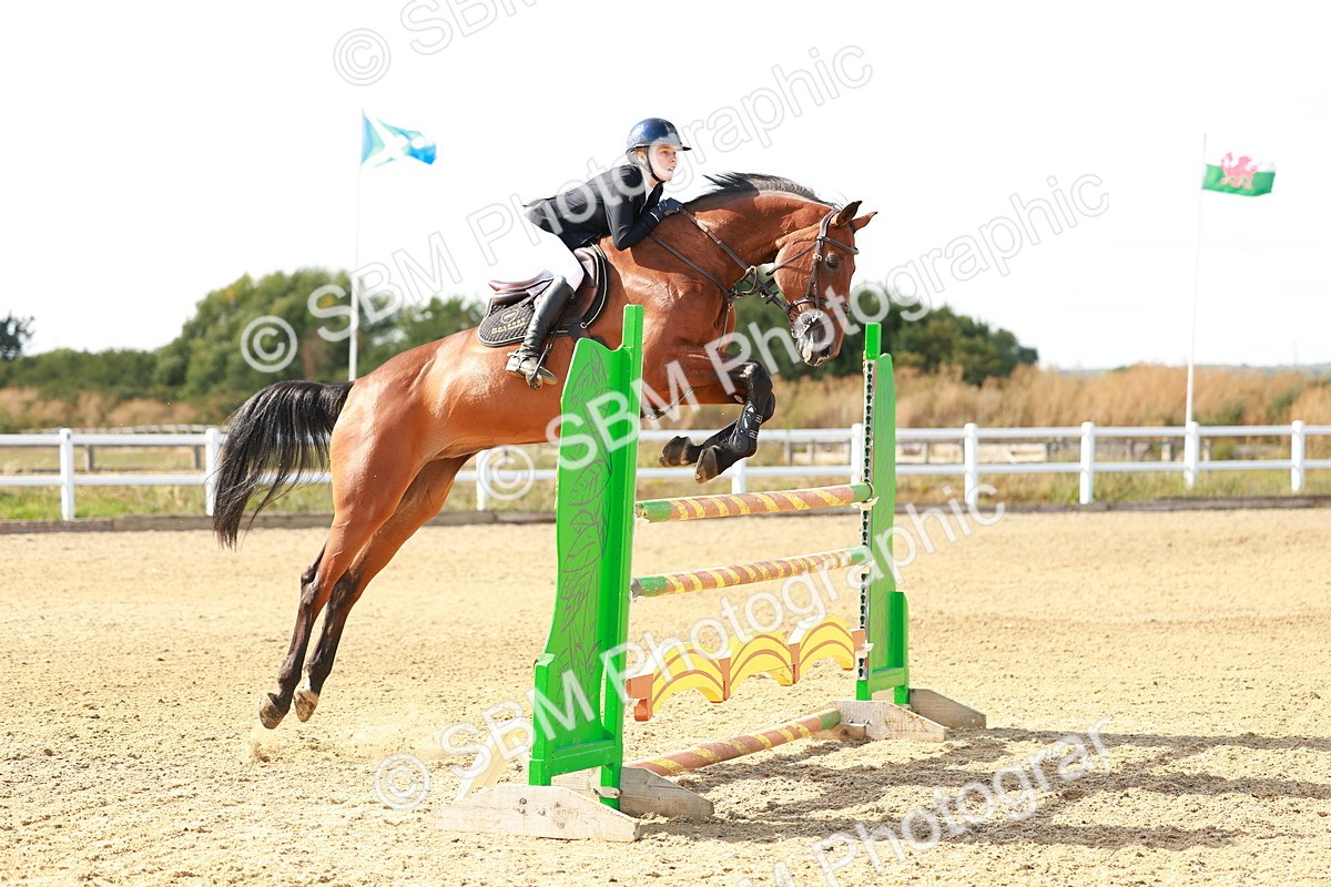 SBM_007585 - Class 5 - Senior British Foxhunter - 1.20m