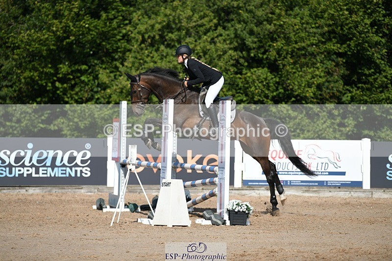 250725-095419-01250 - Cls 6 Snr British Novice and 90cm